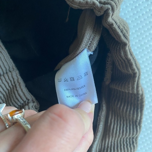 Tailored Athlete Men's Ribbed Pleat Front Cropped Trouser Pants in Brown Size L - Picture 6 of 9